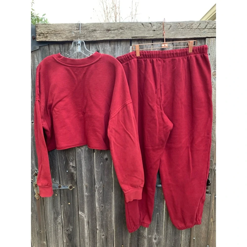 Colsie Fleece Lounge Red Sweatspants and Crop Sweatshirt XL
